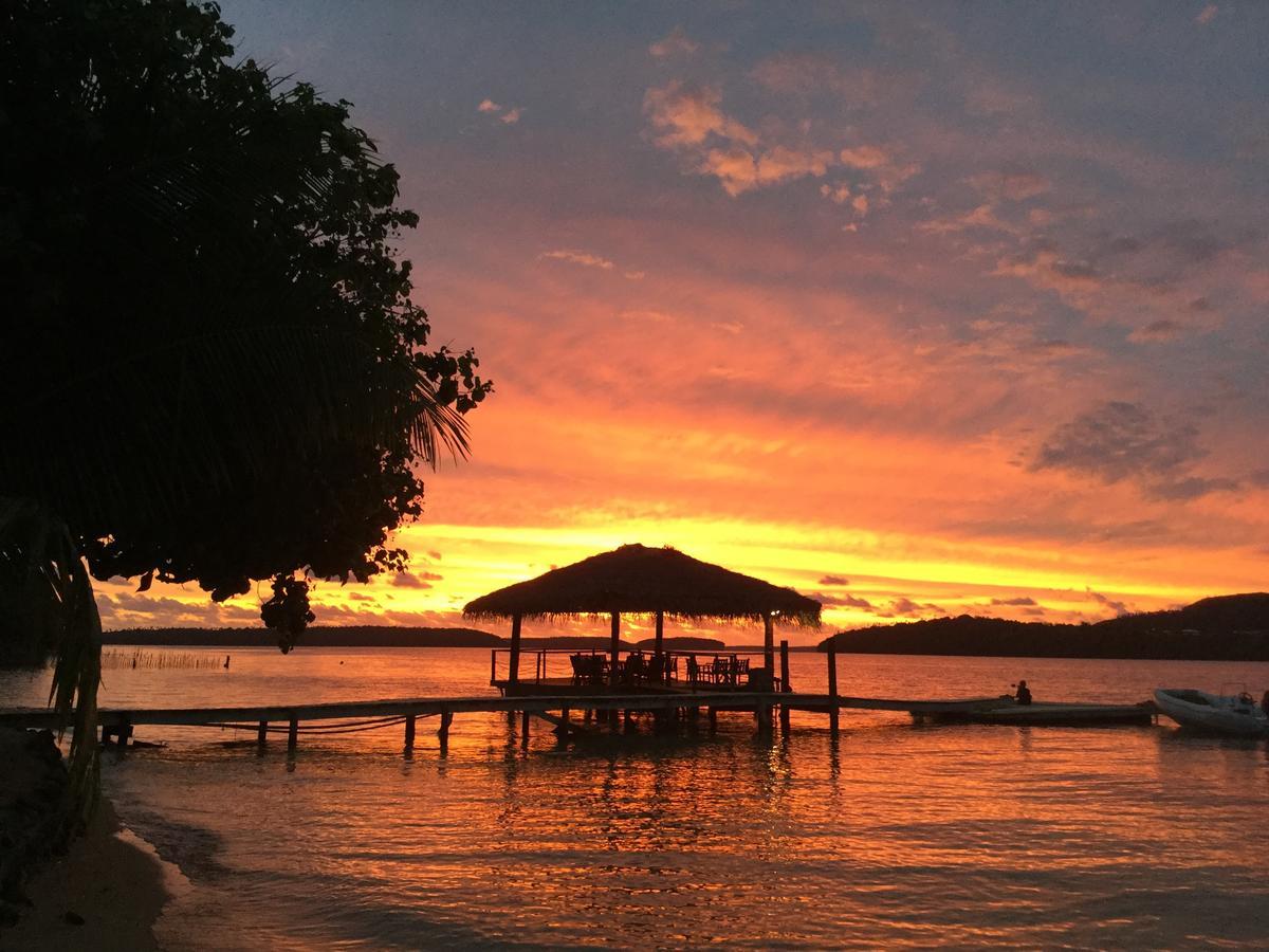 Tongan Beach Resort Utungake Екстер'єр фото